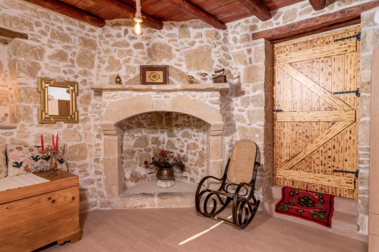 Joakim'S Villa Pitsidia Buitenkant foto