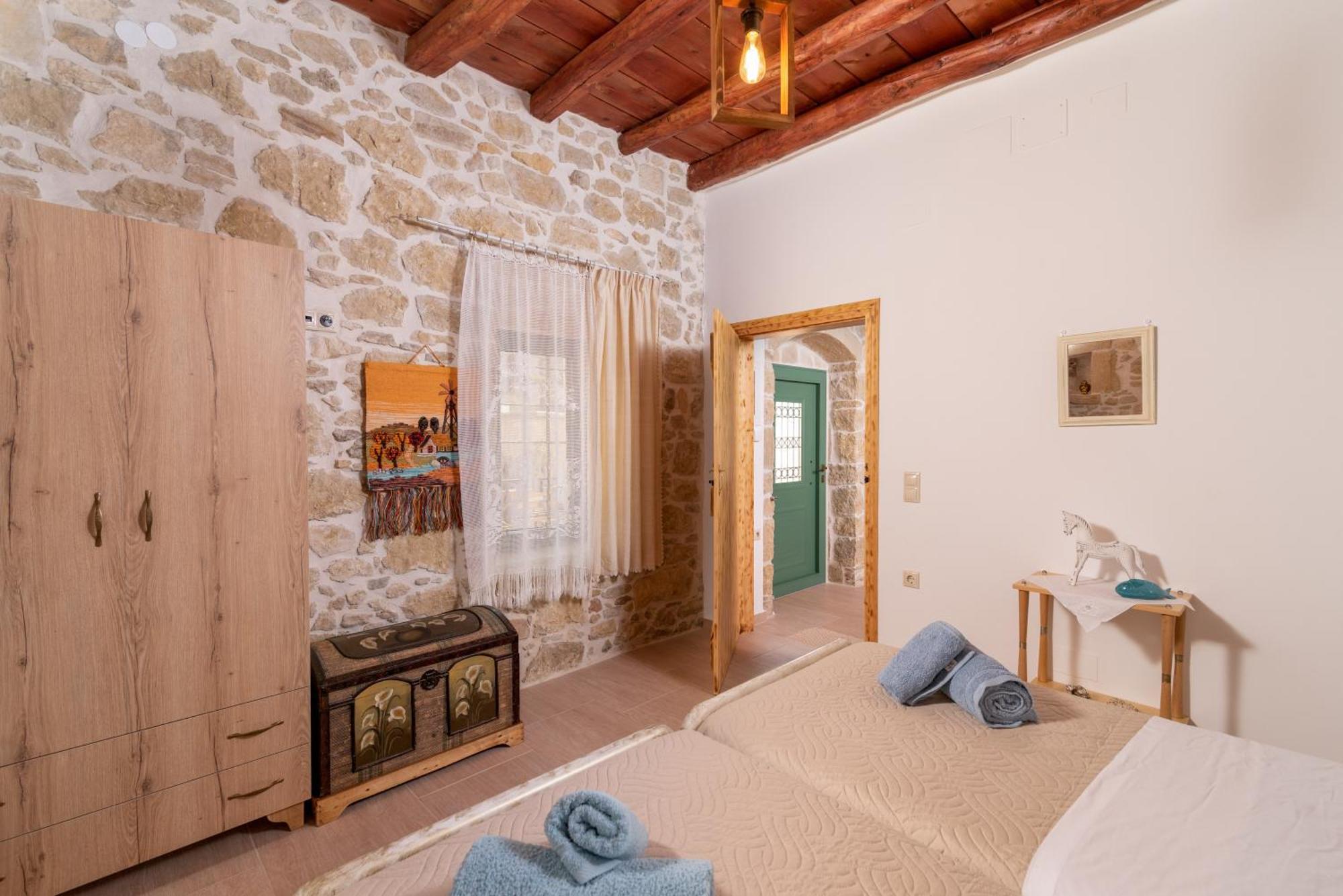 Joakim'S Villa Pitsidia Buitenkant foto